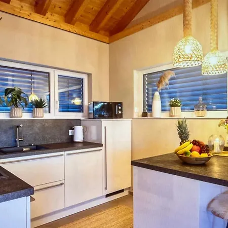 Casa Deluxe Eifel * Dockweiler