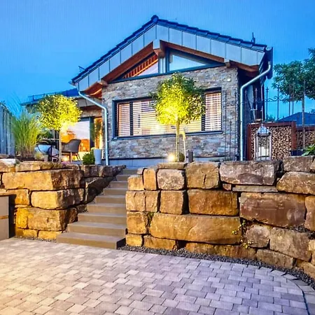 Casa Deluxe Eifel Tatil Evi