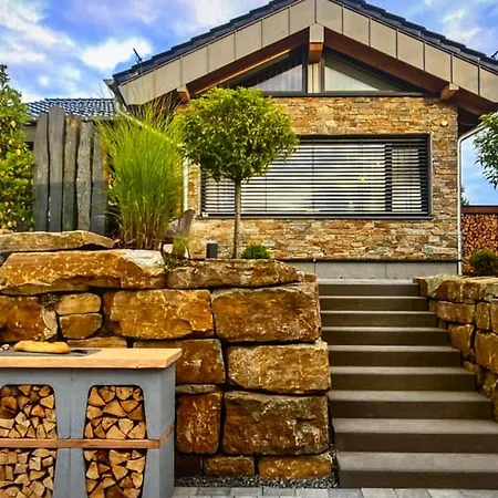 Casa Deluxe Eifel Tatil Evi Dockweiler